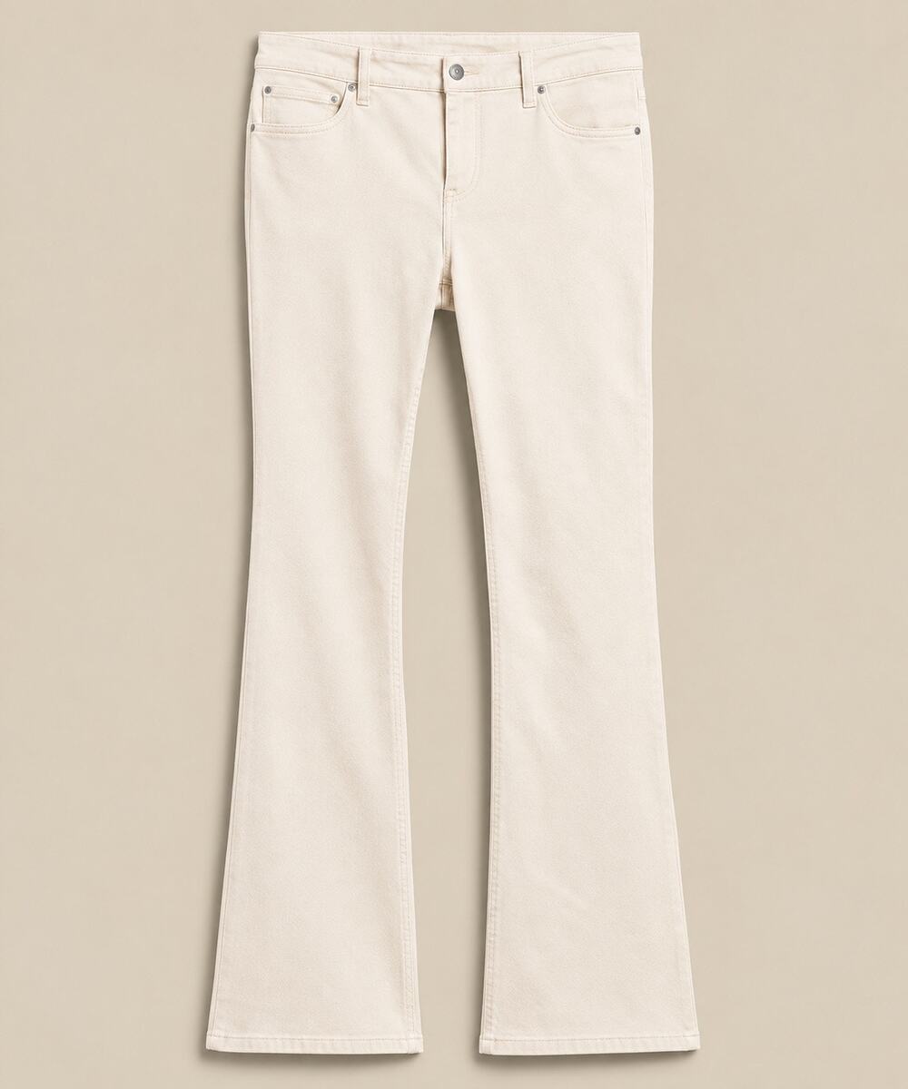 Banana NWT Vintage Stretch Low-Rise Bootcut Jean in Neutral Ecru Size 31/12 P